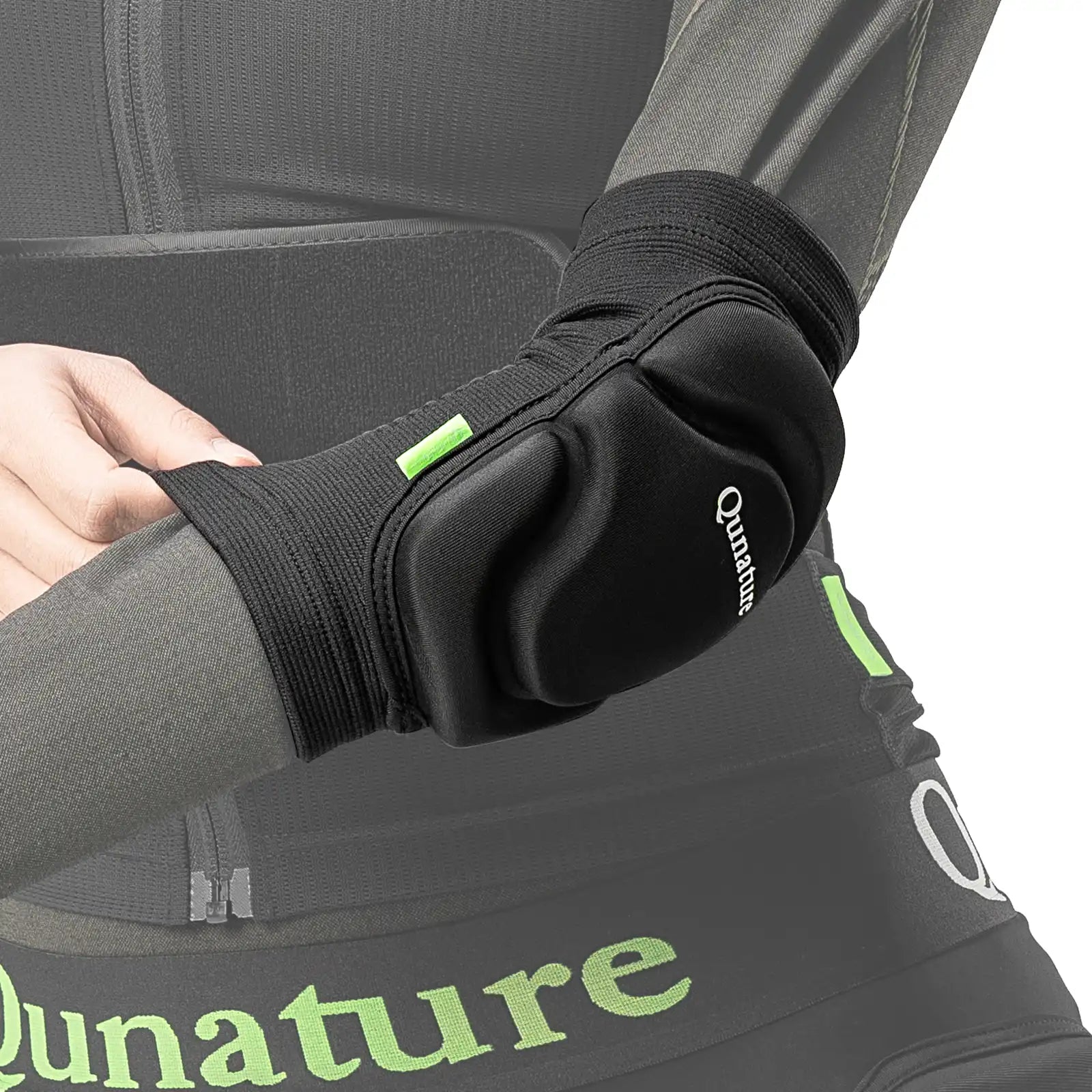 Qunature Global flexible and durable impact protection elbow pads with 3D full coverage for secure support and safety.