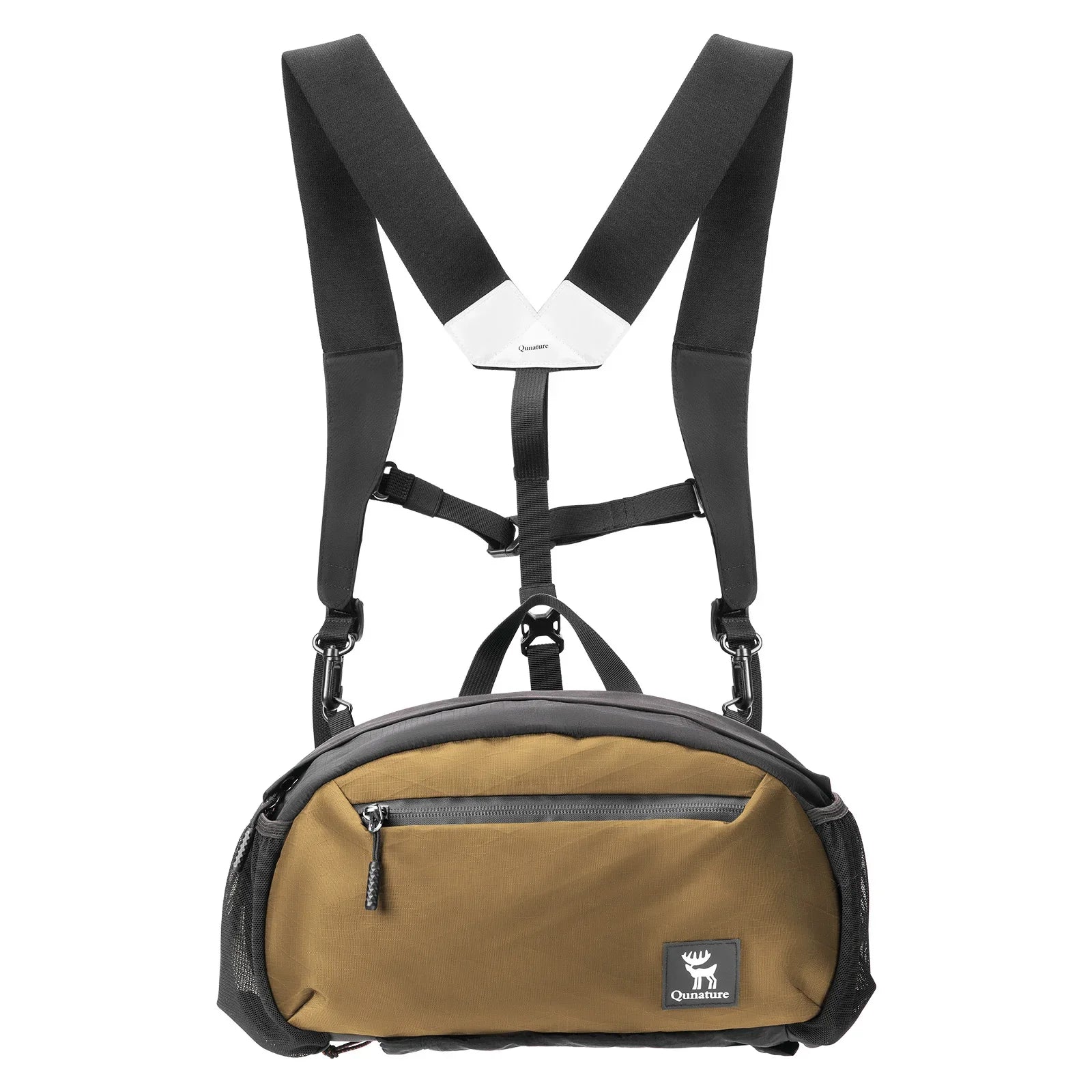 Lightweight Qunature Global outdoor backpack waist bag, perfect for hiking and day trips, showcasing adjustable straps and pockets.
