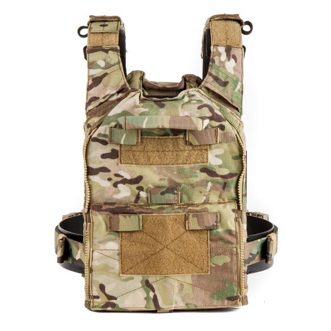 HCC Tactical RAC Plate Carrier in black, featuring adjustable straps and multiple pouches for tactical gear organization.