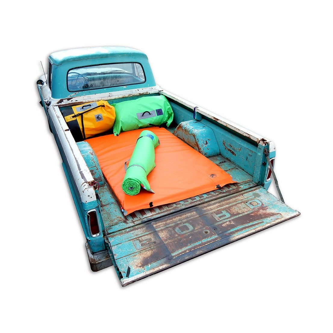 OVERLANDERS Outfitter Full Paco Pad for sleeping, featuring durable materials and a spacious design for outdoor comfort.