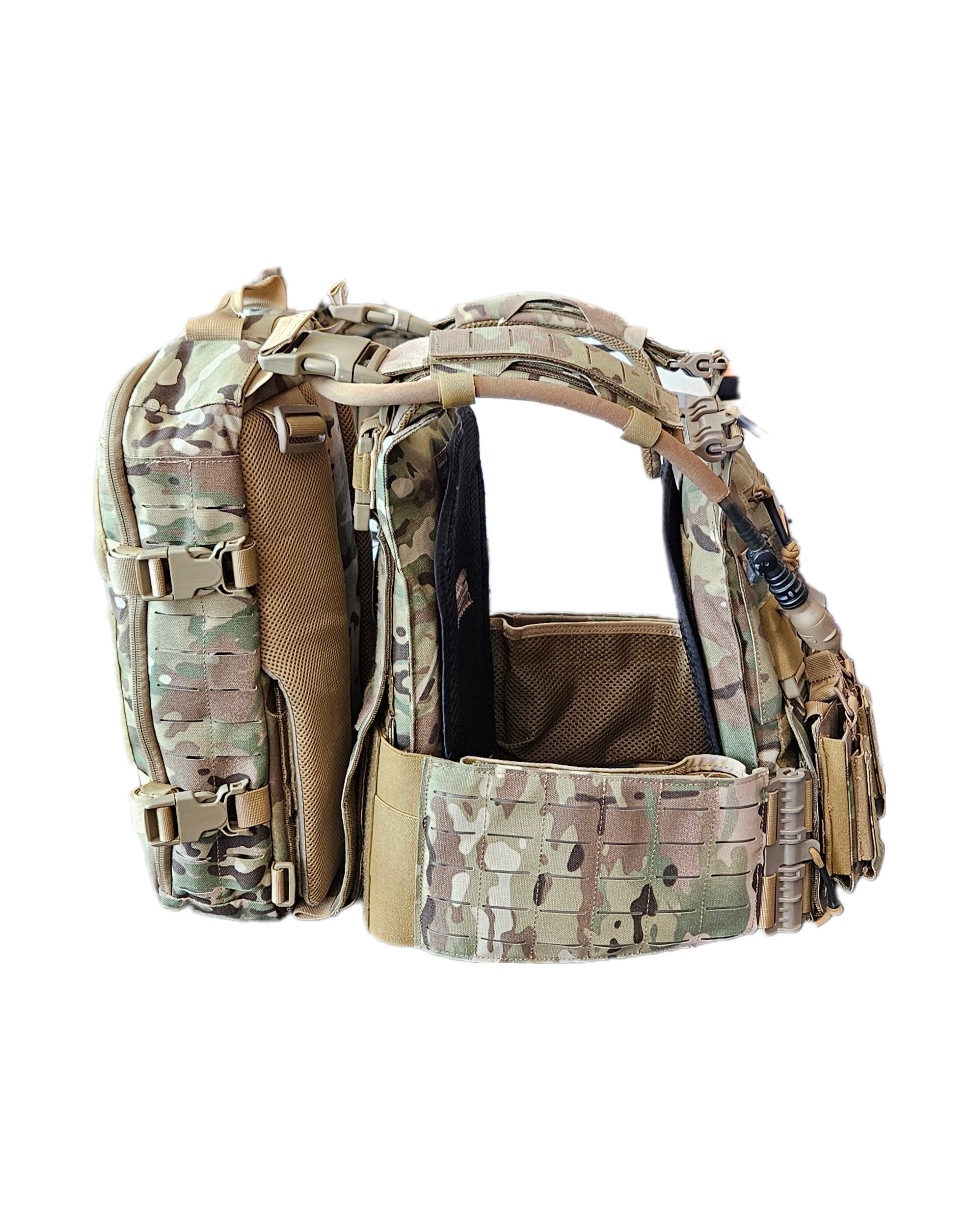 Redemption Tactical® Crusader Flatpack Plate Carrier Bag in black with adjustable straps and multiple compartments.