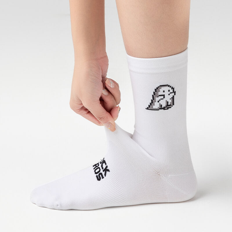 Moisture-Wicking Mid-Crew Athletic Socks - OVERLANDERS Outfitter