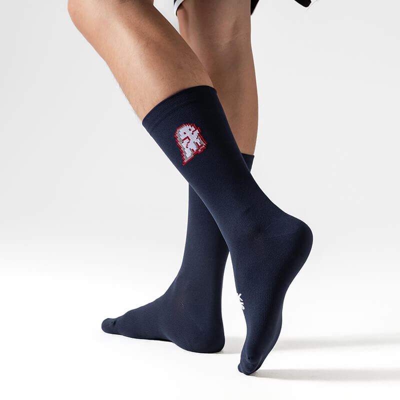 Moisture-Wicking Mid-Crew Athletic Socks - OVERLANDERS Outfitter