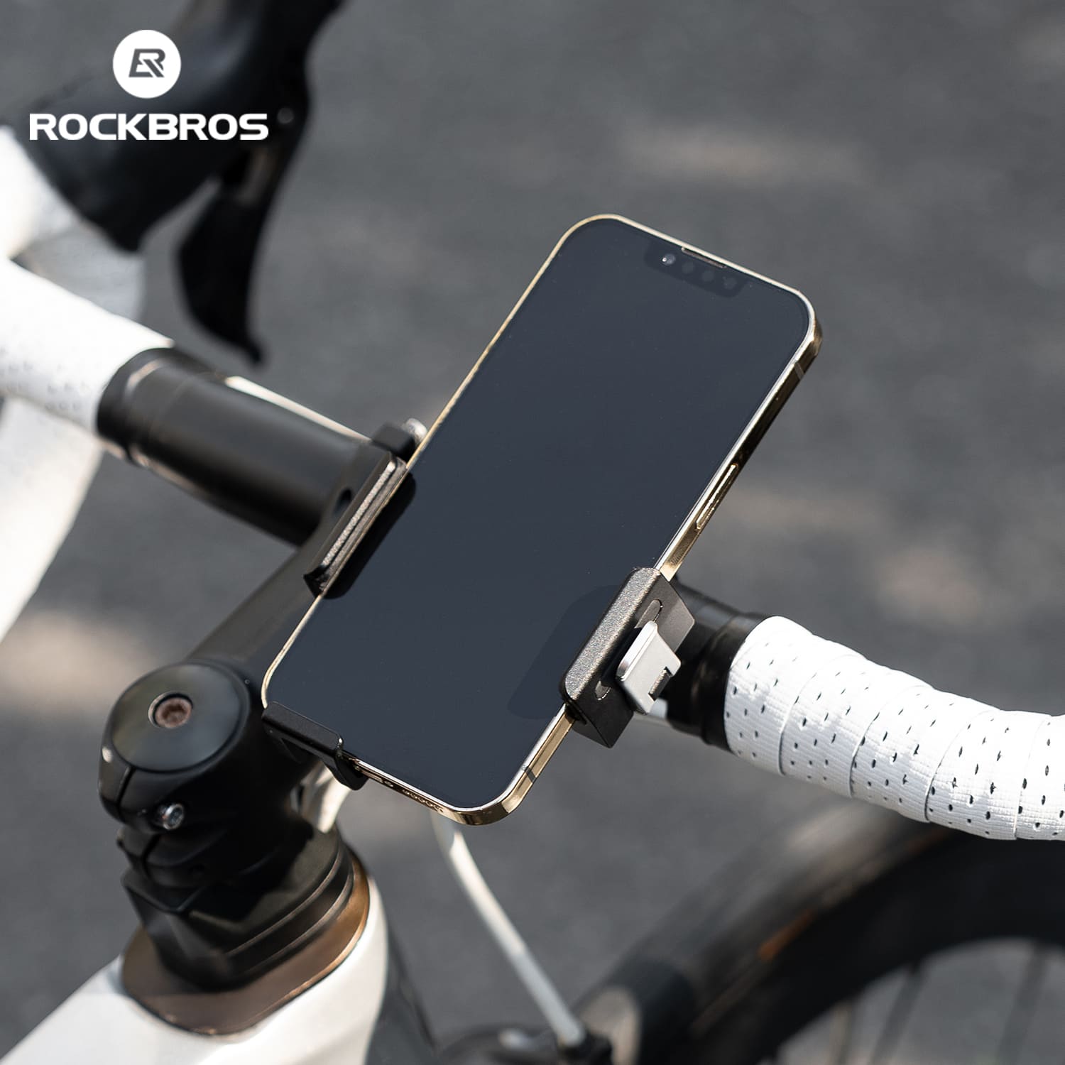 Lightweight Quick-Release Phone Mount - OVERLANDERS Outfitter