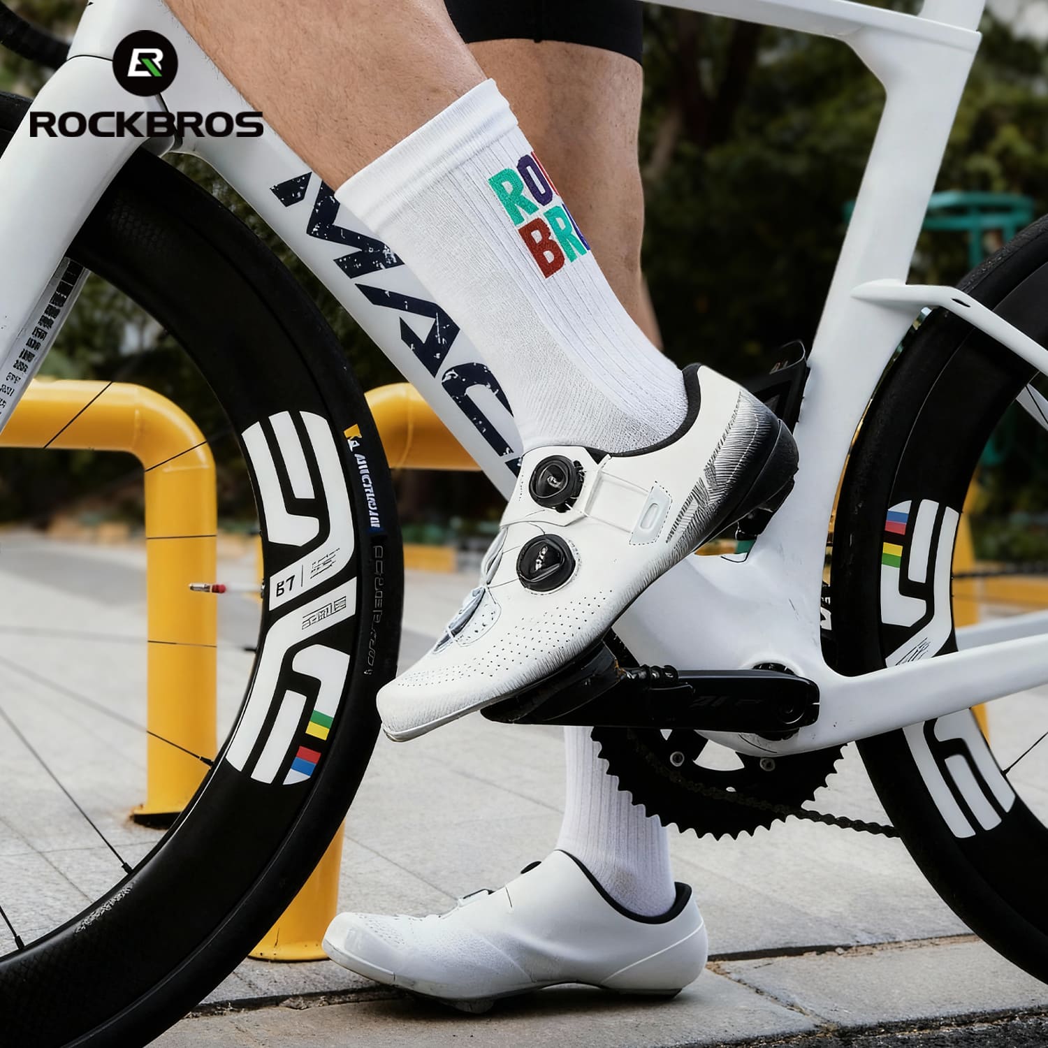 Mid-Calf Breathable Cycling Socks - OVERLANDERS Outfitter