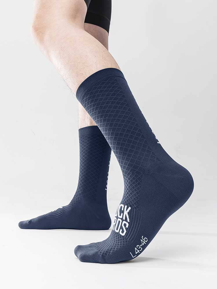ROAD-TO-SKY Breathable Cycling Socks - OVERLANDERS Outfitter