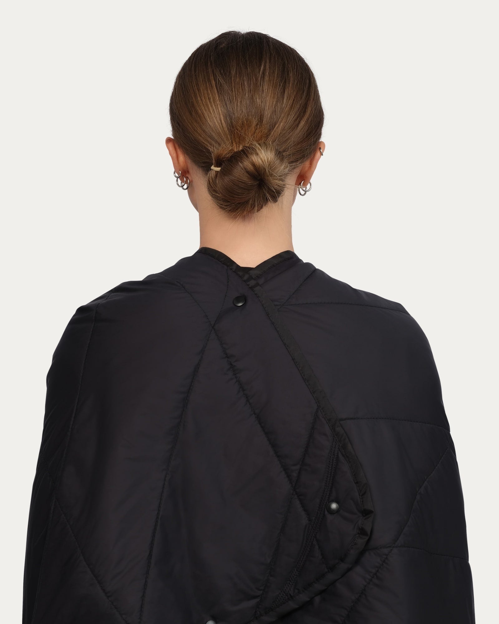Layover™ XL Blanket Black - OVERLANDERS Outfitter