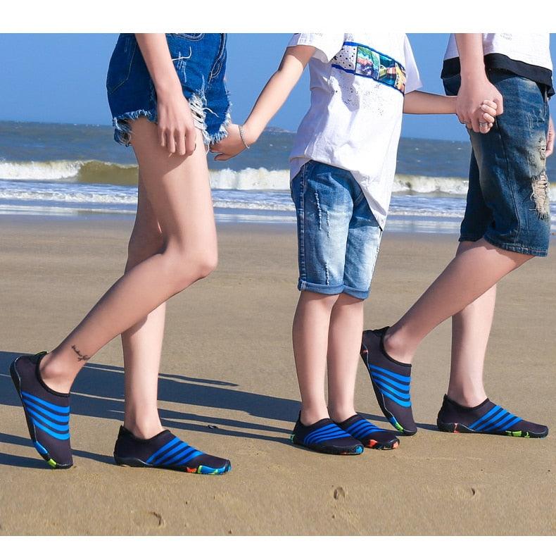 Stevvex men's barefoot outdoor water shoes with non-slip soles, quick-dry aqua sock perfect for beach, river, pool, and kayaking.