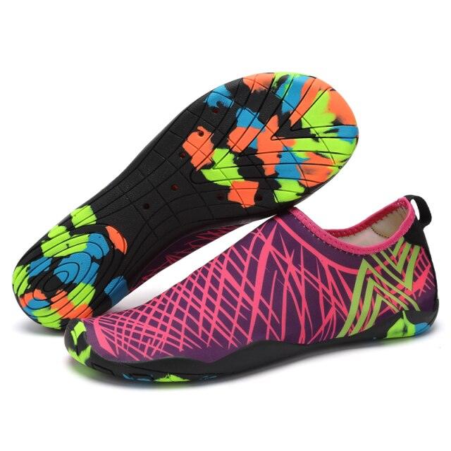 Stevvex men's barefoot outdoor water shoes with non-slip soles, quick-dry aqua sock for beach, river, pool, and kayaking activities.