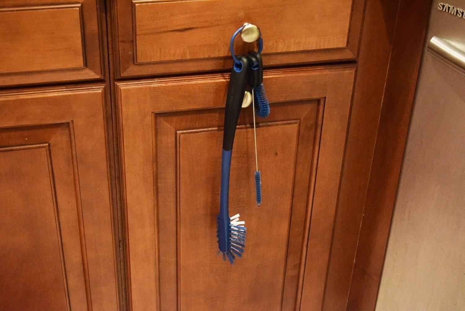 The Coldest Water Bottle Brush: 3 Tools in 1 - OVERLANDERS Outfitter