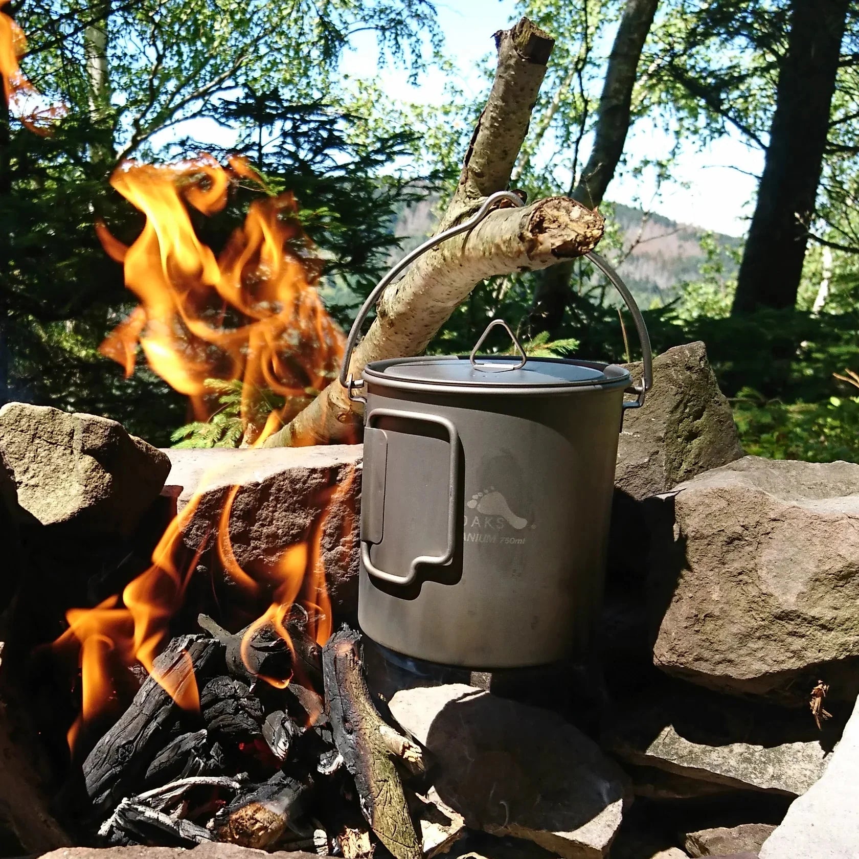 Toaks Titanium 750ml Pot with Bail Handle - OVERLANDERS Outfitter