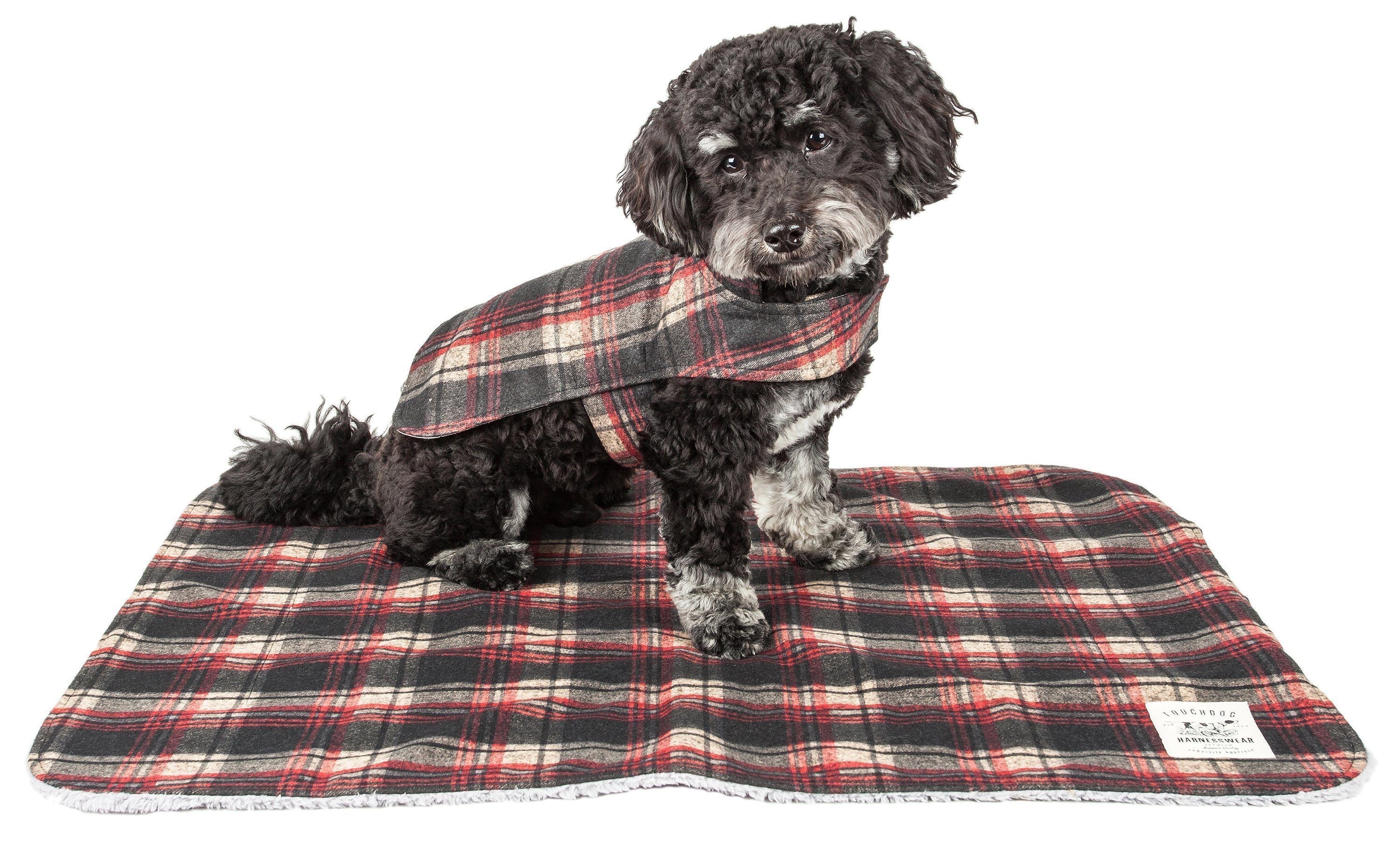 Touchdog ® 2-In-1 Tartan Plaid Dog Jacket and Matching Reversible Dog Mat - OVERLANDERS Outfitter