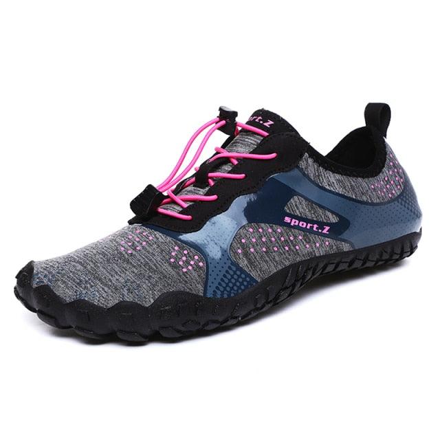 Unisex Stevvex Upstream Water Shoes with non-slip soles, designed for outdoor beach, river, and sea activities, barefoot style.