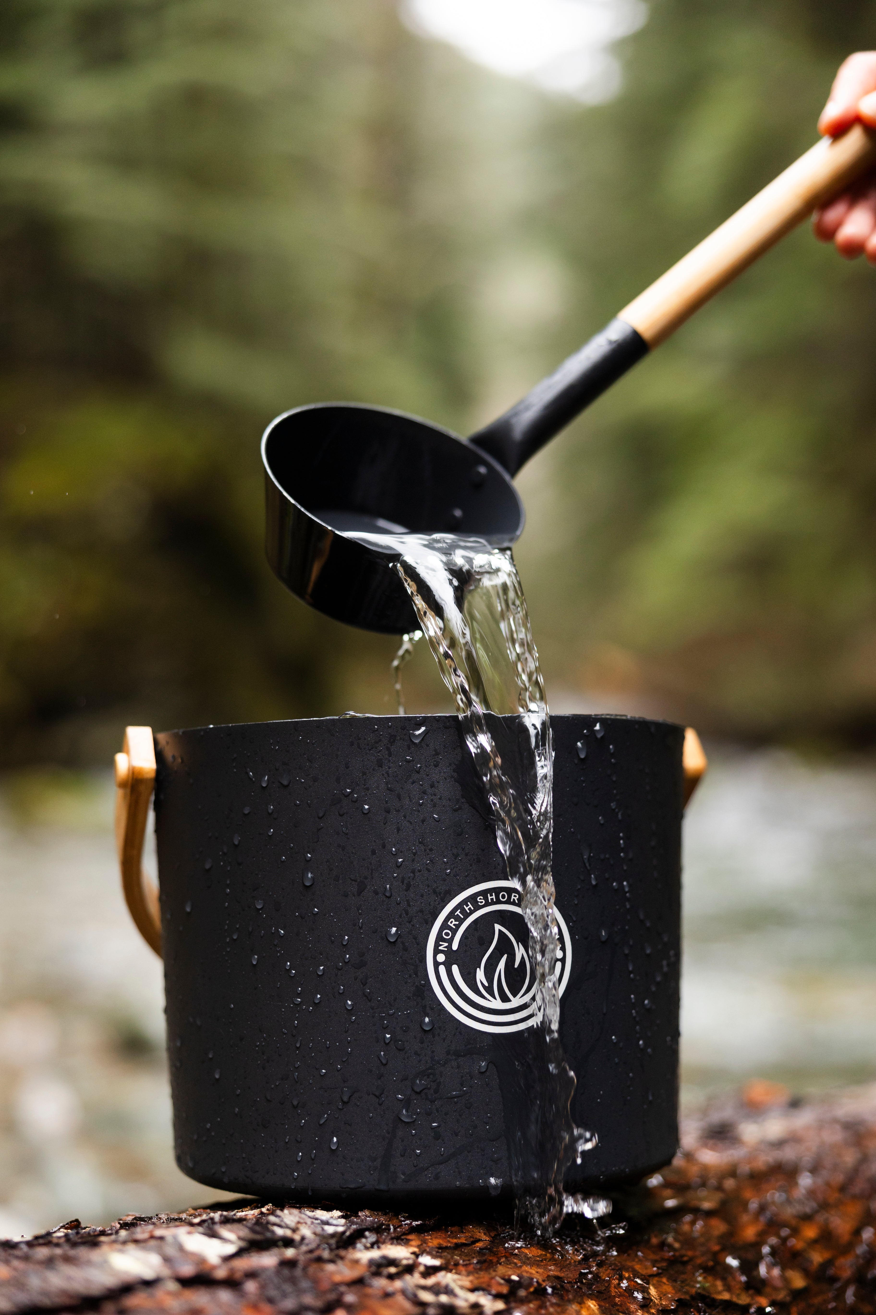 5L Black Aluminum Sauna Bucket and Ladle Set with Elegant Bamboo Handles - We The Collective