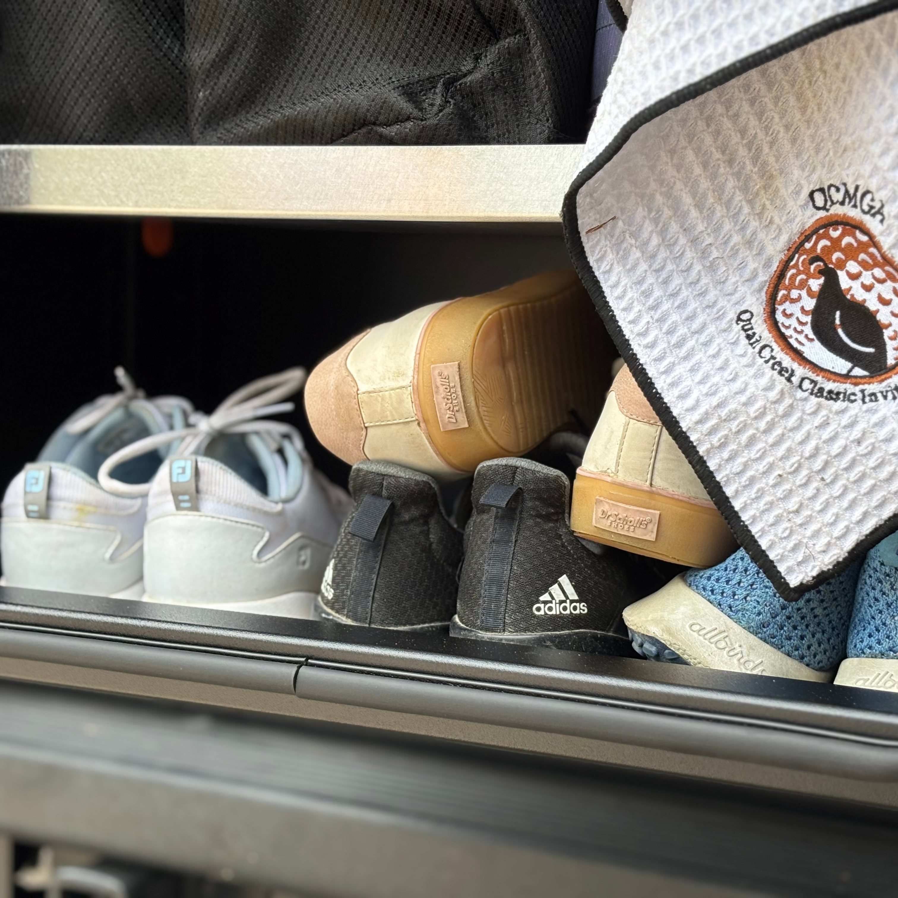 Avatar Offroad Avatar Caddie Storage Box for golf clubs, designed to organize and store golf accessories and gear.
