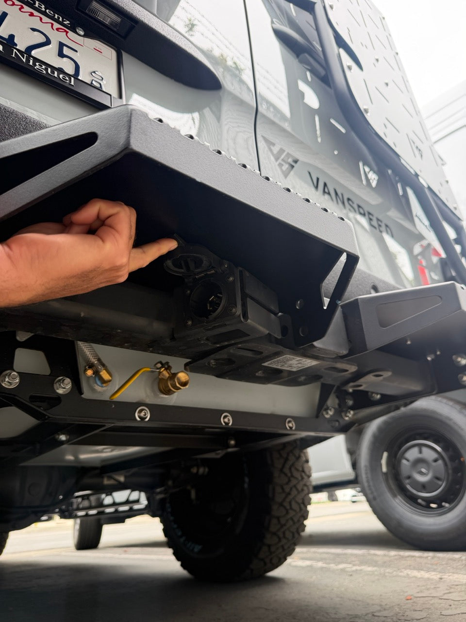Sprinter Defender Mini Rear Step - OVERLANDERS Outfitter