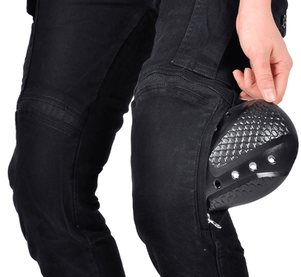 Women’s VOLERO™ Kevlar cargo style motorcycle pants with reinforced knees and multiple pockets, designed for safety and comfort.