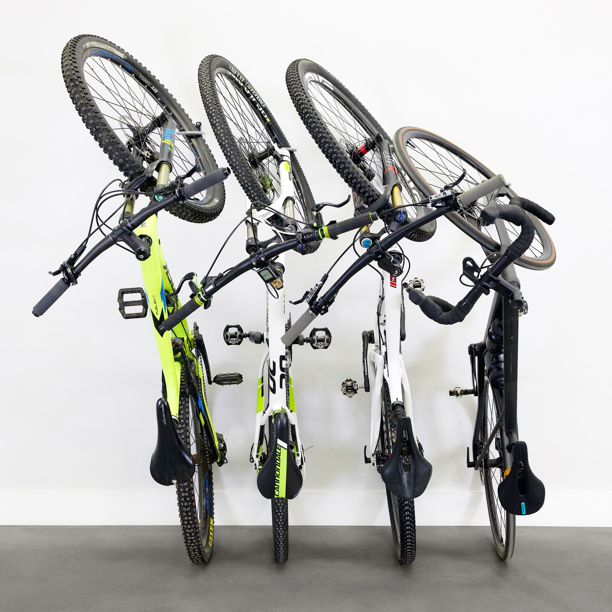 WheelRest Bike Hook | 2-Pack - OVERLANDERS Outfitter