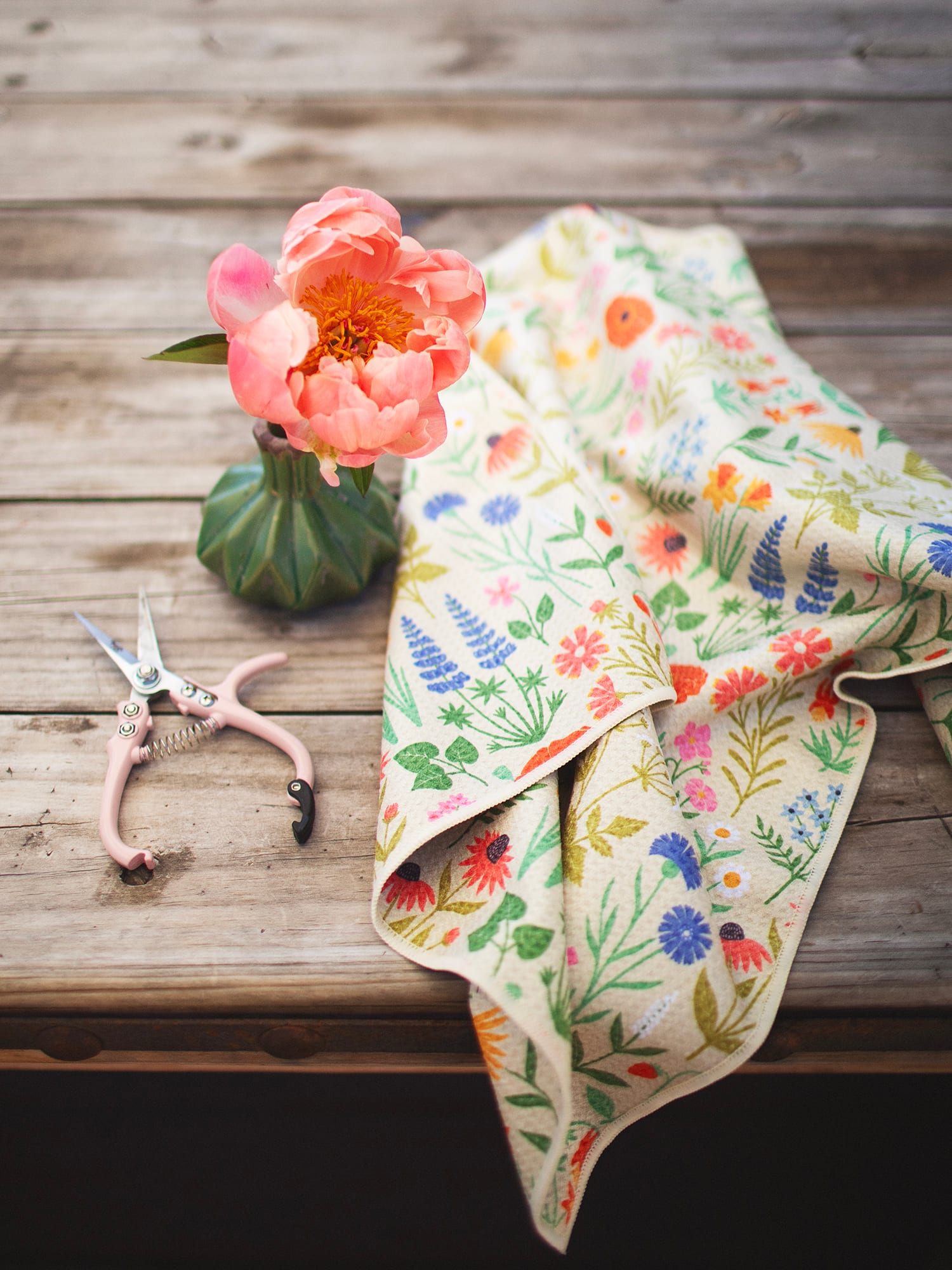 Wildflower Wonder Kitchen & Tea Towel - OVERLANDERS Outfitter