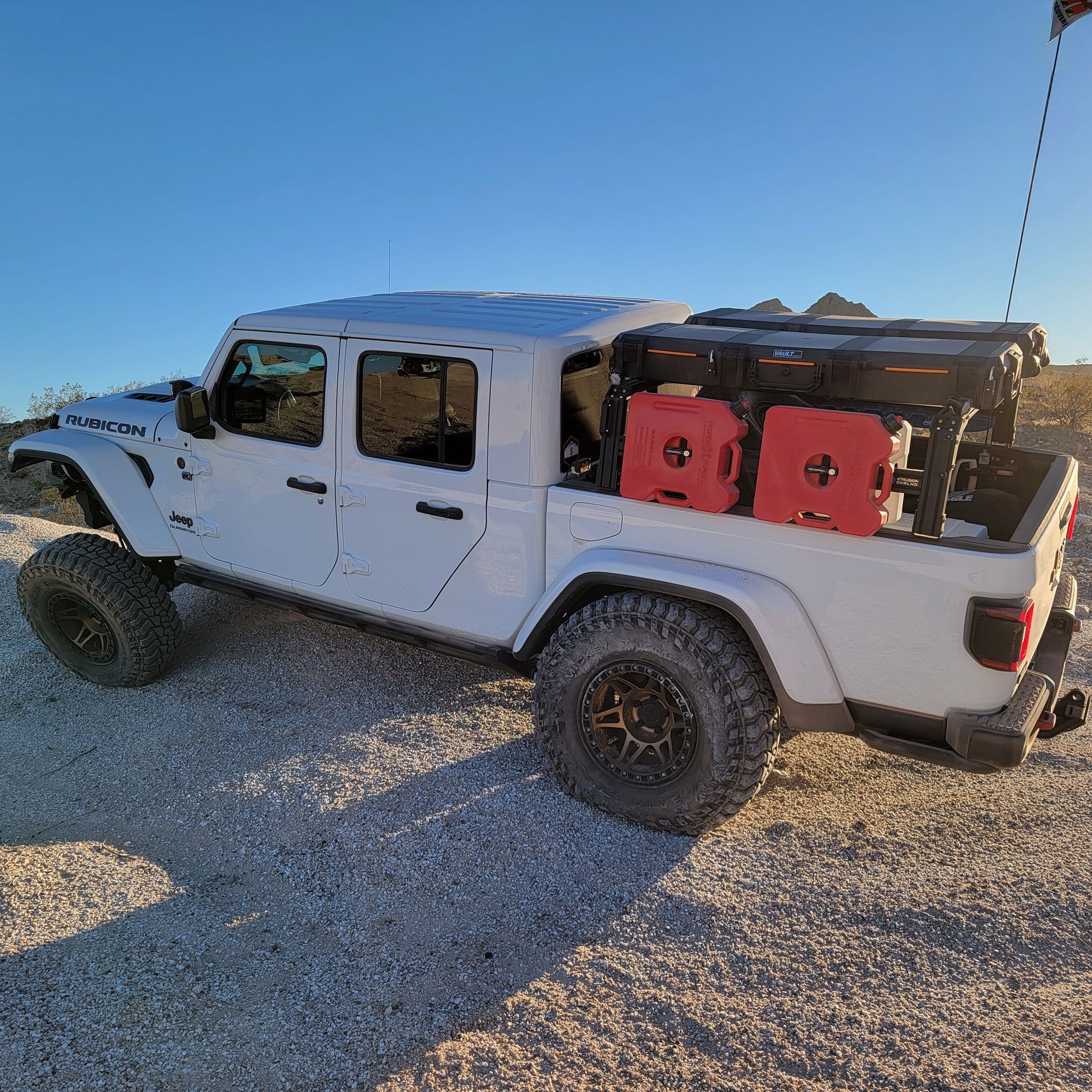 Jeep Gladiator Pre-configured XTR1 Bed Rack - OVERLANDERS Outfitter