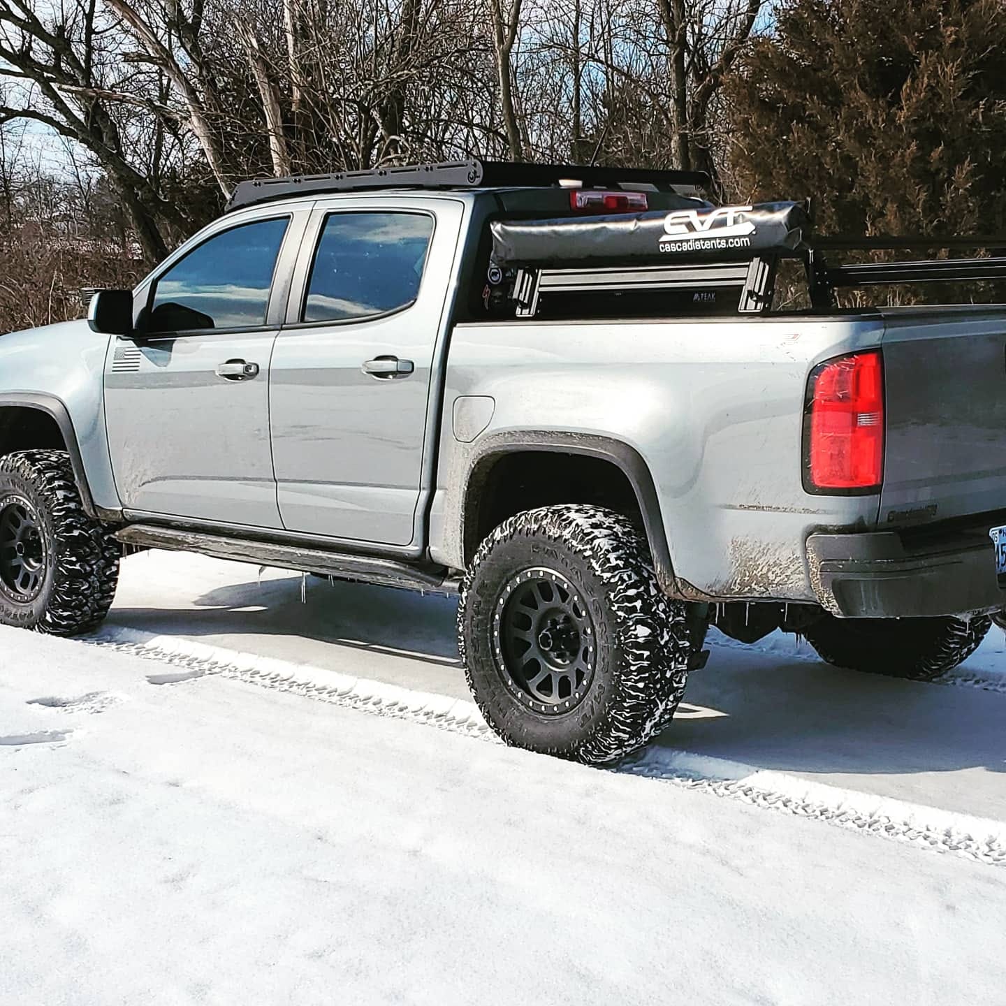 Chevy Colorado / GMC Canyon Bed Rack for Retrax XR Covers | XTR1 - OVERLANDERS Outfitter